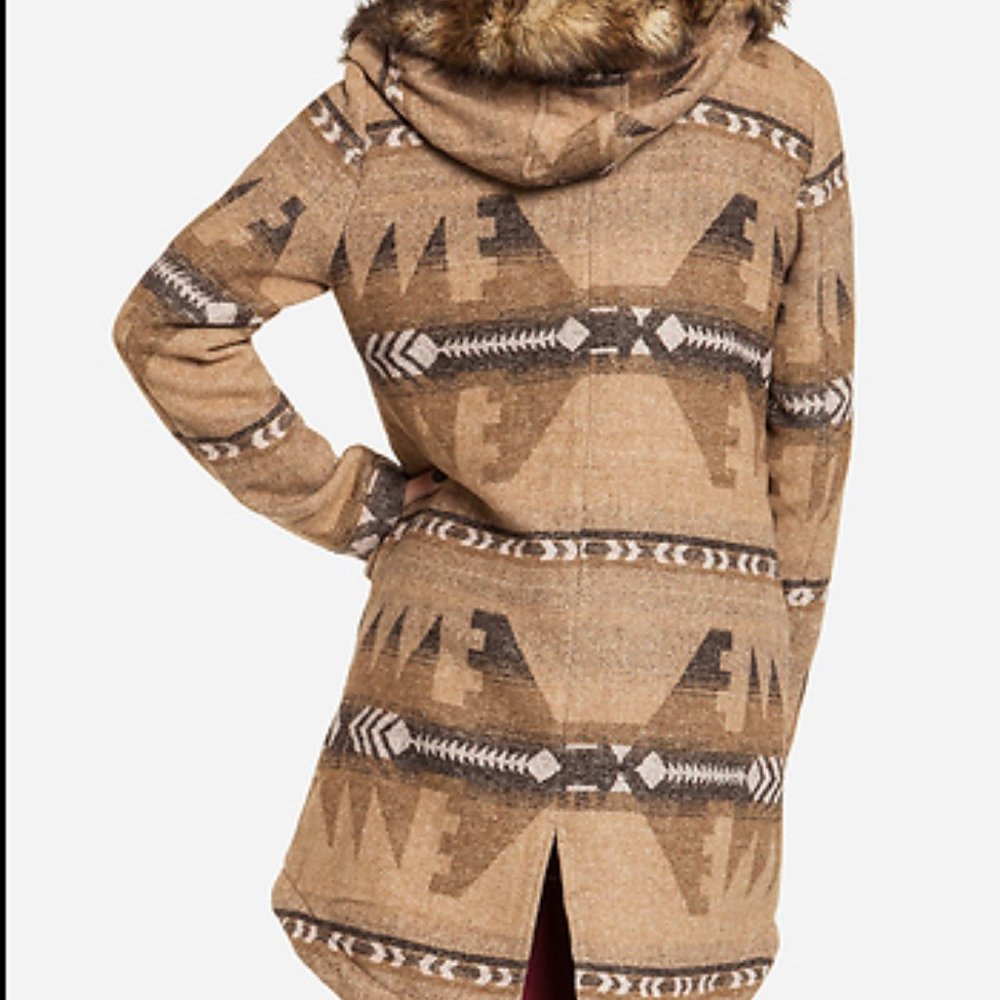 BB DAKOTA DAVINA COAT - Picture 4 of 16